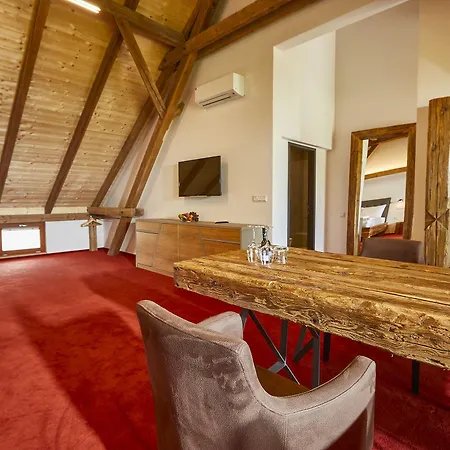 Ryzlink Ξενοδοχείο 4*