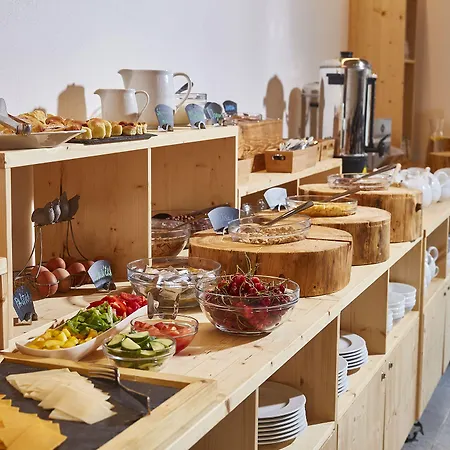 Ξενοδοχείο Ryzlink 4*